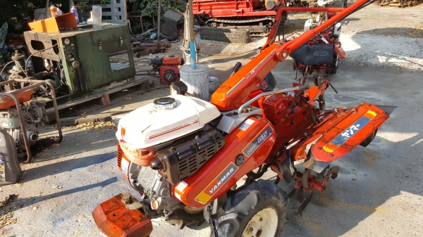 รถพรวนดิน 5.5 แรง สาดออกข้าง พร้อมใช้งาน ใบตีดินสวย สอบถามได้ ครับ ราคา 18500 บาท รหัสสินค้า D1 - 13 รถพรวนดิน 5.5 แรง สาดออกข้าง พร้อมใช้งาน ใบตีดินสวย สอบถามได้ ครับ ราคา 18500 บาท รหัสสินค้า D1 - 13