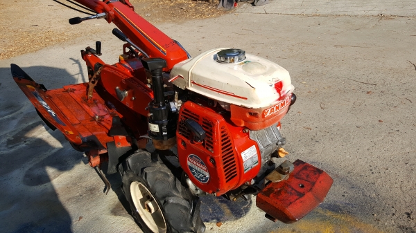 รถพรวนดิน 5.5 แรง สาดออกข้าง พร้อมใช้งาน ใบตีดินสวย สอบถามได้ ครับ ราคา 18500 บาท รหัสสินค้า D1 - 13 รถพรวนดิน 5.5 แรง สาดออกข้าง พร้อมใช้งาน ใบตีดินสวย สอบถามได้ ครับ ราคา 18500 บาท รหัสสินค้า D1 - 13