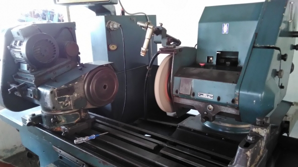 **ขายถูกๆครับ**เครื่องเจียระไนกลม(นอก-ใน)มือสองจากญี่ปุ่น JONES-SHIPMAN(England) od350*650mml แน่นๆนิ่งๆทดสอบเรียบร้อยทุกระบบใช้งานได้ดี..จัดส่งทั่วไทยครับ