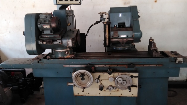 **ขายถูกๆครับ**เครื่องเจียระไนกลม(นอก-ใน)มือสองจากญี่ปุ่น JONES-SHIPMAN(England) od350*650mml แน่นๆนิ่งๆทดสอบเรียบร้อยทุกระบบใช้งานได้ดี..จัดส่งทั่วไทยครับ