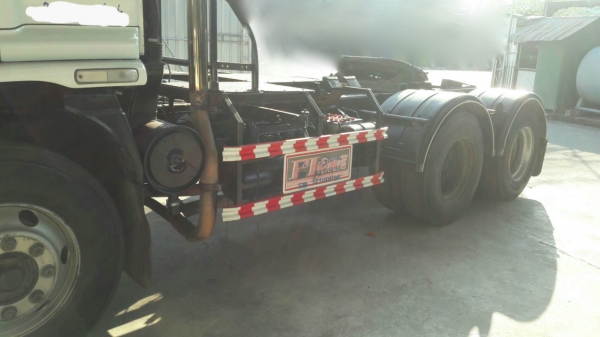 รถอีซูซุ 10 ล้อ ( หัวลาก ) FXZ 270 แรงม้า. ปี 44. สนใจติดต่อ 081 - 6079515