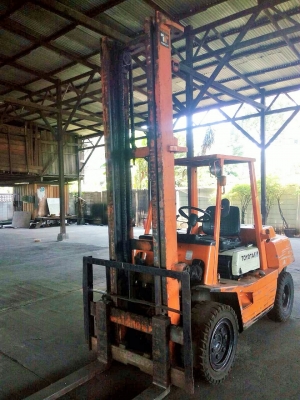 ขาย รถโฟล์คลิฟท์ TOYOTA
