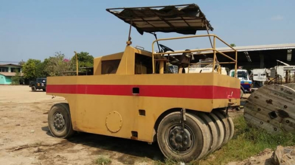 ขาย 375,000 SAKAI TS9 เครื่องดี เกียร์ดี สภาพพร้อมใช้ เอกสารเล่มทะเบียน รถอยู่ จ.อุดรธานี 090-772-37 ขาย 375,000 SAKAI TS9 เครื่องดี เกียร์ดี สภาพพร้อมใช้ เอกสารเล่มทะเบียน รถอยู่ จ.อุดรธานี 090-772-37