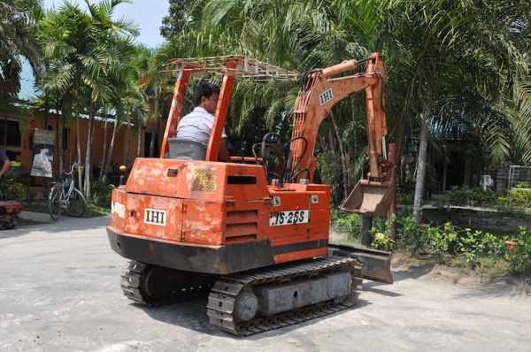 ลดกระหน่ำ!!ขายแบคโฮ IHI IS25 เดิมจากญี่ปุ่น ทำงานสมบูรณ์ทุกระบบ รับรองไม่ผิดหวัง 135,000 เท่านั้น!!