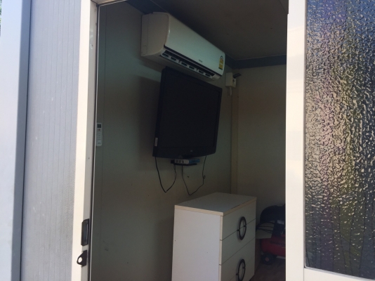 ขายตู้ออฟฟิตบิ้วอินภายในแล้วสวยมากพร้อมเฟอร์นิเจอร์