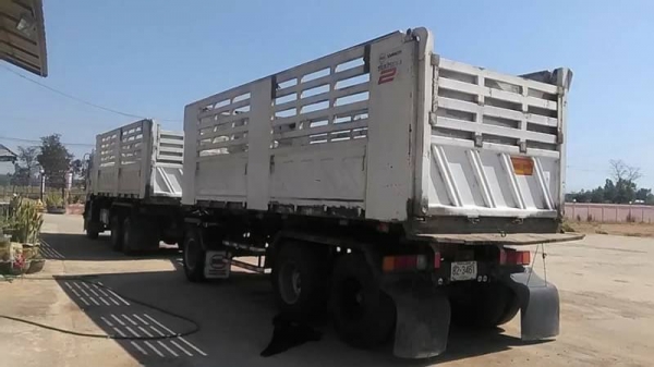ISUZU360 แรงปี 56 ราคา 2,750,000 แม่ดั้ม- ลูกดั้ม3 คาน สามมิตร วิ่ง 15x,xxx รถพร้อมใช้ เอกสารเล่มทะเ