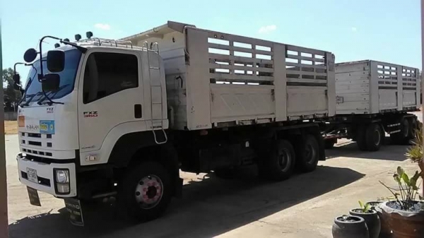 ISUZU360 แรงปี 56 ราคา 2,750,000 แม่ดั้ม- ลูกดั้ม3 คาน สามมิตร วิ่ง 15x,xxx รถพร้อมใช้ เอกสารเล่มทะเ ISUZU360 แรงปี 56 ราคา 2,750,000 แม่ดั้ม- ลูกดั้ม3 คาน สามมิตร วิ่ง 15x,xxx รถพร้อมใช้ เอกสารเล่มทะเ