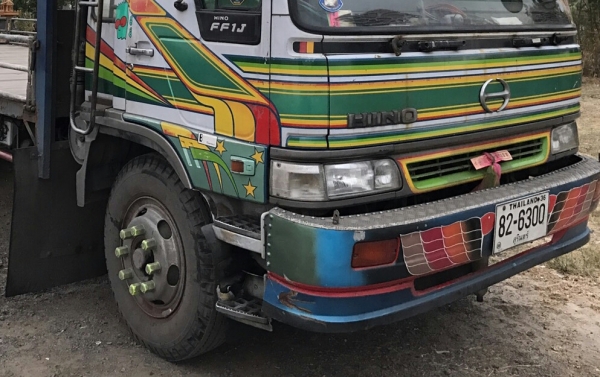 ขายราคา555,000บ หกล้อ ฮีโน่ FF1J 210 ปี46 กระจกไฟฟ้า แอร์ พ.เวอร์ ทิฟฟี้ "กะบะสะแตลเรส"พื้นเรียบ ช่วงยาว 6.50ม รถห้าง สภาพดีสวยพร้อมใช้ ขายราคา 555,000บ ทะเบียนพร้อมโอน "มีเครืองเสียงชุดใหญ่"พร้อ ขายราคา555,000บ หกล้อ ฮีโน่ FF1J 210 ปี46 กระจกไฟฟ้า แอร์ พ.เวอร์ ทิฟฟี้ "กะบะสะแตลเรส"พื้นเรียบ ช่วงยาว 6.50ม รถห้าง สภาพดีสวยพร้อมใช้ ขายราคา 555,000บ ทะเบียนพร้อมโอน "มีเครืองเสียงชุดใหญ่"พร้อ