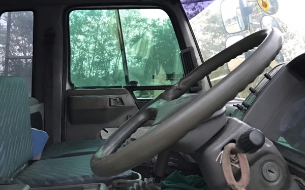 ขายราคา555,000บ หกล้อ ฮีโน่ FF1J 210 ปี46 กระจกไฟฟ้า แอร์ พ.เวอร์ ทิฟฟี้ "กะบะสะแตลเรส"พื้นเรียบ ช่วงยาว 6.50ม รถห้าง สภาพดีสวยพร้อมใช้ ขายราคา 555,000บ ทะเบียนพร้อมโอน "มีเครืองเสียงชุดใหญ่"พร้อ ขายราคา555,000บ หกล้อ ฮีโน่ FF1J 210 ปี46 กระจกไฟฟ้า แอร์ พ.เวอร์ ทิฟฟี้ "กะบะสะแตลเรส"พื้นเรียบ ช่วงยาว 6.50ม รถห้าง สภาพดีสวยพร้อมใช้ ขายราคา 555,000บ ทะเบียนพร้อมโอน "มีเครืองเสียงชุดใหญ่"พร้อ