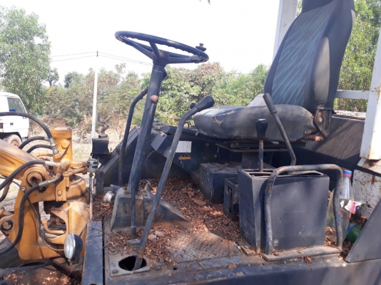 KOMATSU PW30-1 สองเพลา 195,000 บาท เครื่องดี ปั้มแรง สภาพพร้อมใช้งาน เอกสารชื่อขาย