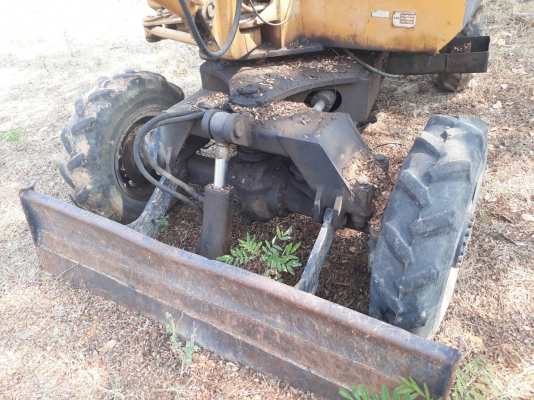 KOMATSU PW30-1 สองเพลา 195,000 บาท เครื่องดี ปั้มแรง สภาพพร้อมใช้งาน เอกสารชื่อขาย