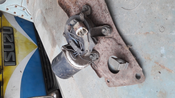 มอเตอร์ปัดน้ำฝน TOYOTA DYNA BU102 24V.