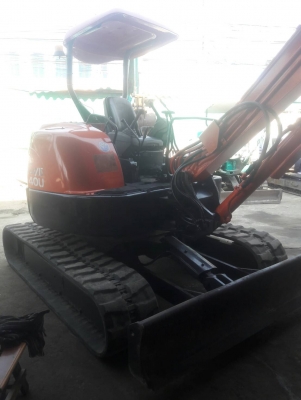ขายHITACHI  ZX40U  เก่าญี่ปุ่นแท้  มีลายแย๊ก  ชั่วโมงน้อย  รถสวยสภาพดี  พร้อมใช้  โทร 089-3818694  ดวงนภา