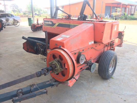 ขายเครื่องอัดฟางตราช้าง HB130 สภาพพร้อมใช้งานสวยเดิม เอาไปใช้ได้เลย