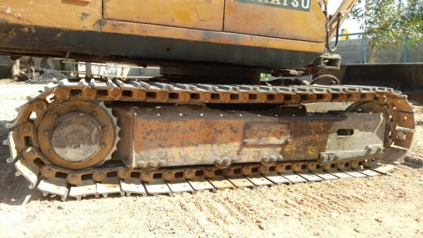 ขายด่วนรถ แบคโฮ KOMATSU PC30-UU-S รถสวย เครื่อวดี ช่วงล่างเต็ม