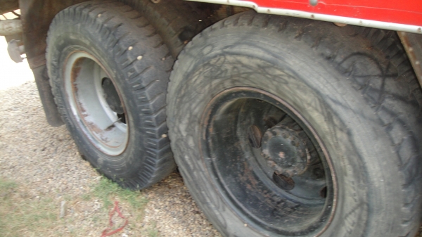 10ล้อ หัวยาวเพลาเดียว เครื่อง6BF 185แรง ช่วงล่างร็อคกี้ เพาเวอร์ คัสฃีสวย ยางดี10เส้น รถขับดีมาก เจ้าของเดิมใช้อยู่ทุกวันดูแลดี สวยสุดในรุ่นเดียวกัน ราคาถูก