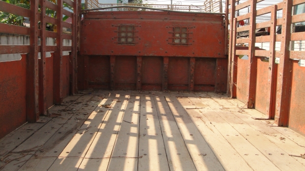 10ล้อ หัวยาวเพลาเดียว เครื่อง6BF 185แรง ช่วงล่างร็อคกี้ เพาเวอร์ คัสฃีสวย ยางดี10เส้น รถขับดีมาก เจ้าของเดิมใช้อยู่ทุกวันดูแลดี สวยสุดในรุ่นเดียวกัน ราคาถูก