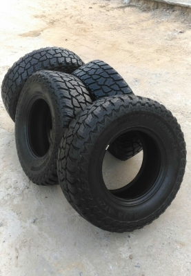 ขายยาง MICKEY THOMPSON BAJA ATZ P3 ขนาด 265/75/16 สวยๆ