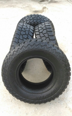 ขายยาง MICKEY THOMPSON BAJA ATZ P3 ขนาด 265/75/16 สวยๆ