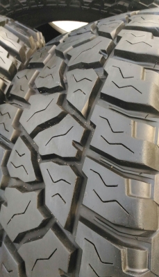 ขายยาง MICKEY THOMPSON BAJA ATZ P3 ขนาด 265/75/16 สวยๆ