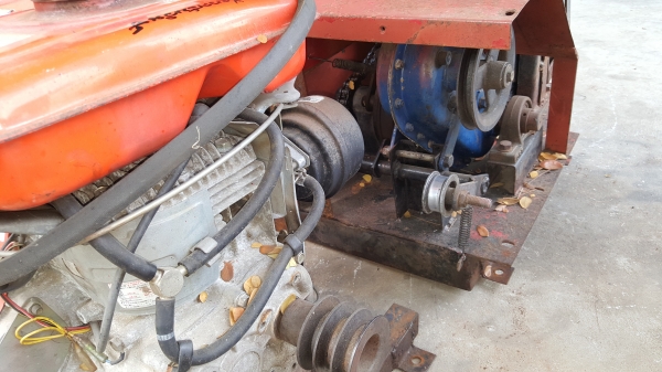 วินช์ พร้อมเครื่องยนตร์ 7 แรง ราคา 11800 บาท สอบถามได้ ต่อรองได้ขายได้ขายครับ