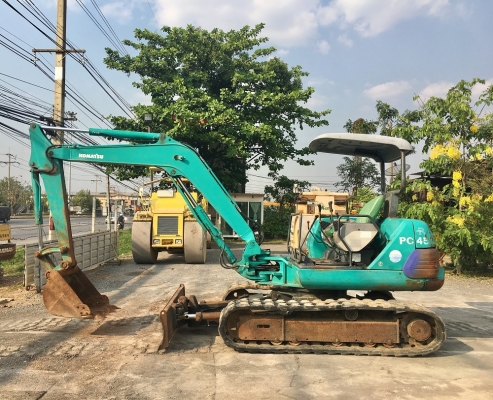 ขายแม็คโคร KOMATSU PC45-1 FROM JAPAN พร้อมใช้งาน นำเข้าจากต่างประเทศ ติดต่อ 063-9316985 ID LINE : 0639316985 ครับ