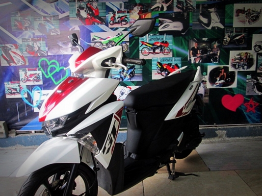 (ผ่อนได้ดาวน์ 2900) gt 125 สีขาวดำ รถ 2 เดือน
