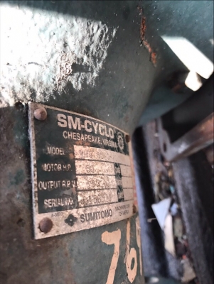 ขายเหมามอเตอร์เกียร์หน้าแปลน Sumitomo 30HP. / 15HP. สภาพเดิมๆ ถอดออกจากโรงงานครับ ขายเหมา 2ตัว ขายเหมามอเตอร์เกียร์หน้าแปลน Sumitomo 30HP. / 15HP. สภาพเดิมๆ ถอดออกจากโรงงานครับ ขายเหมา 2ตัว