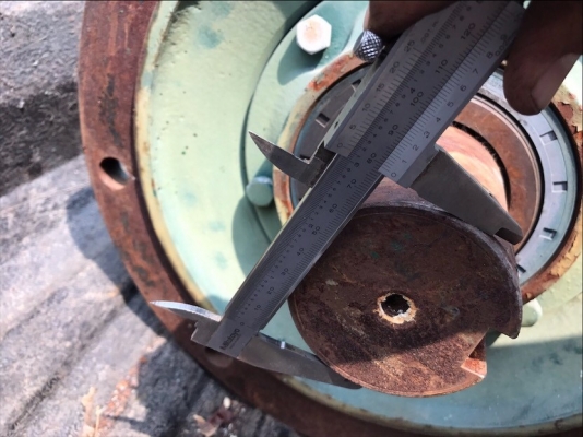 ขายเหมามอเตอร์เกียร์หน้าแปลน Sumitomo 30HP. / 15HP. สภาพเดิมๆ ถอดออกจากโรงงานครับ ขายเหมา 2ตัว ขายเหมามอเตอร์เกียร์หน้าแปลน Sumitomo 30HP. / 15HP. สภาพเดิมๆ ถอดออกจากโรงงานครับ ขายเหมา 2ตัว