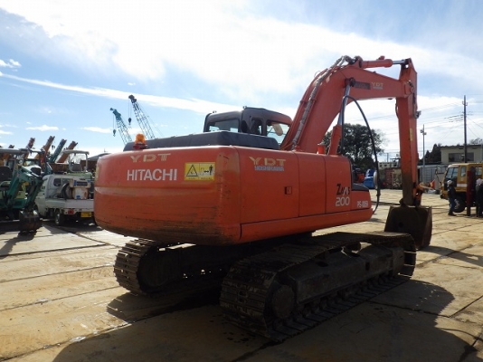 Hitachi ZX200-E ปี 2011 สภาพสวยมาก นำเข้าจากญี่ปุ่น