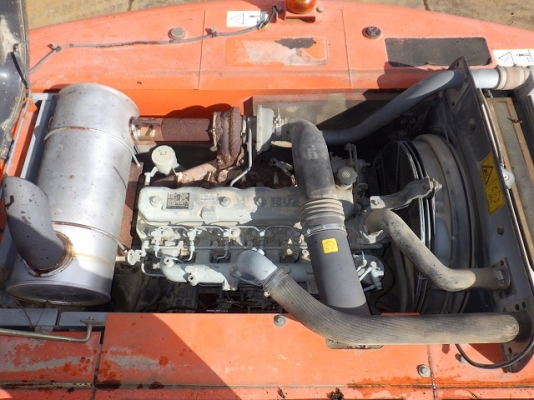 Hitachi ZX200-E ปี 2011 สภาพสวยมาก นำเข้าจากญี่ปุ่น