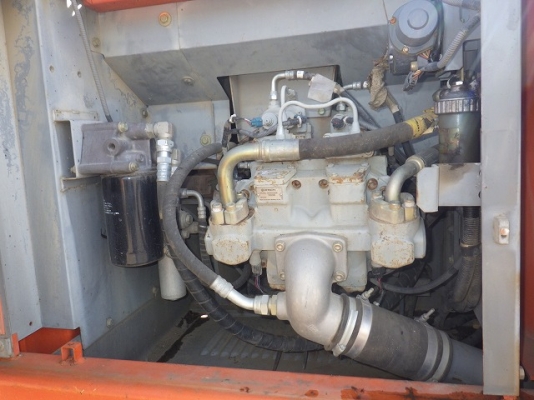 Hitachi ZX200-E ปี 2011 สภาพสวยมาก นำเข้าจากญี่ปุ่น