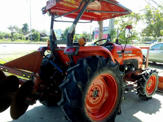 ขายรถไถ L4708 ปี54 ใช้งานน้อย อุปกรณ์ครบ ดันหน้า ผานหลัง โรตารี่ ราคา350,000 สนใจโทร 090-8588220คุณนะ 093-3258446คุณบิว เว็บไซต์ส่วนตัว www.narong2truck.com www.truck.in.th/498 ID: narong498 ID: 0933258446 เพจ Facebook ณรงค์ ซื้อขายรถมือสอง กลุ่ม Facebook