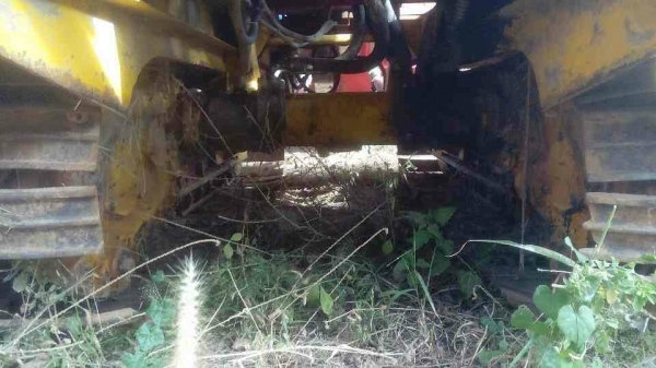 ขายรถเกี่ยวข้าว ไอ้หนุ่มไวไฟ ปี53 เครื่อง260แรง ตัวเดิน12 ปั้มอิตั้น23 ราคา950,000 สนใจโทร 090-8588220คุณนะ 093-3258446คุณบิว เว็บไซต์ส่วนตัว www.narong2truck.com www.truck.in.th/498 ID: narong498 ID: 0933258446 เพจ Facebook ณรงค์ ซื้อขายรถมือสอง กลุ่ม Fa