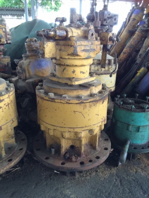 โป๊ะสวิง CAT 325B เก่าญี่ปุ่น ราคา 170,000 บาท