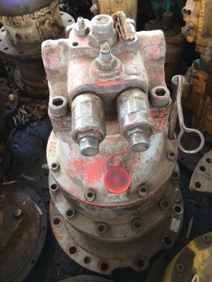 โป๊ะสวิง HITACHI EX200-3 เก่าญี่ปุ่น ราคา 90,000 บาท