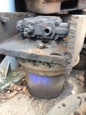 ตัวเดิน 907D เก่า ราคา 65,000 บาท