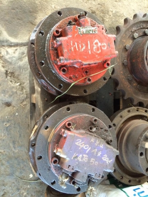 ตัวเดิน KATO HD180 เก่านอกญี่ปุ่น ราคา 40,000 บาท