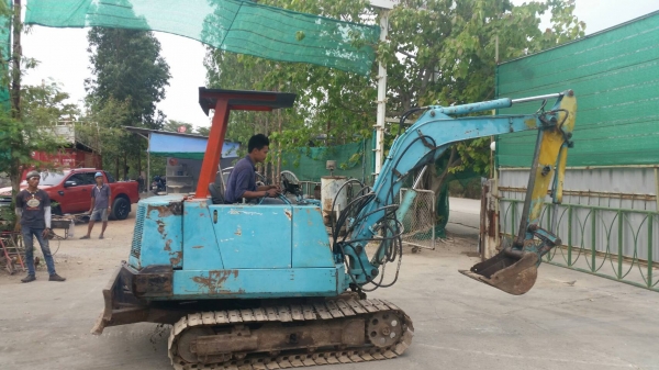 รถแบคโฮ Kubota 40 พร้อมหัวเจาะ