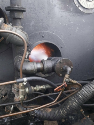 ขาย-รับสั่งทำชุดสเปร์น้ำยางแอสฟัล (ท้ายรถสเปร์ยาง)ของใหม่ชุดละ250000 ขาย-รับสั่งทำชุดสเปร์น้ำยางแอสฟัล (ท้ายรถสเปร์ยาง)ของใหม่ชุดละ250000