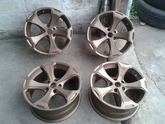 ขอบ17นิ้ว5รู114 ชุดนี้ ราคา 7200 บาท