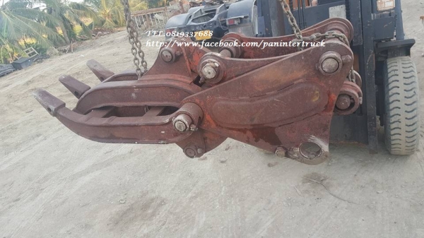 FROM JAPAN ตัวคีบปากหนีบไม้ CLAMP NO BRAND*อุปกรณ์รองรับ สำหรับรถขุดไซค์ 55, 60, 65 /ราคาเพียง 38,000 บาท FROM JAPAN ตัวคีบปากหนีบไม้ CLAMP NO BRAND*อุปกรณ์รองรับ สำหรับรถขุดไซค์ 55, 60, 65 /ราคาเพียง 38,000 บาท