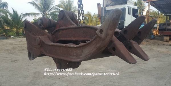 FROM JAPAN ตัวคีบปากหนีบไม้ CLAMP NO BRAND*อุปกรณ์รองรับ สำหรับรถขุดไซค์ 55, 60, 65 /ราคาเพียง 38,000 บาท FROM JAPAN ตัวคีบปากหนีบไม้ CLAMP NO BRAND*อุปกรณ์รองรับ สำหรับรถขุดไซค์ 55, 60, 65 /ราคาเพียง 38,000 บาท