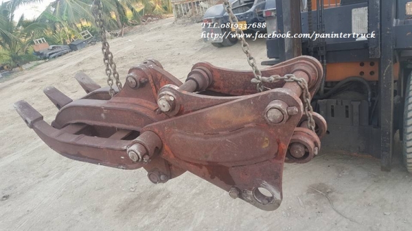 FROM JAPAN ตัวคีบปากหนีบไม้ CLAMP NO BRAND*อุปกรณ์รองรับ สำหรับรถขุดไซค์ 55, 60, 65 /ราคาเพียง 38,000 บาท FROM JAPAN ตัวคีบปากหนีบไม้ CLAMP NO BRAND*อุปกรณ์รองรับ สำหรับรถขุดไซค์ 55, 60, 65 /ราคาเพียง 38,000 บาท