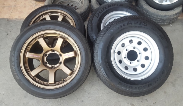 ขายล้อชุดกะทะผ่า15 6รุ+ล้อLENSO17 6รู หน้า8  4 ล้อ