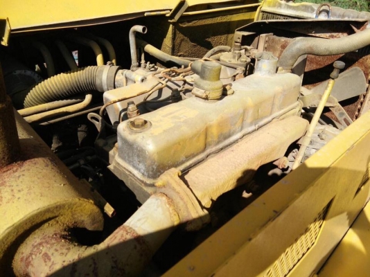 Komatsu PC60-1 ราคา  185,000 บาท เครื่องดี  ปั้มแรง โล่หนาเอวแน่น เอกสารชื่อขาย