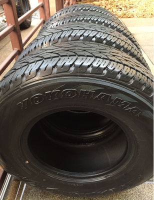 ยาง Yokohama 255 70 15 กลางปี14 ดอกเยอะ ใช้ยาว ราคาไม่แพง ยาง Yokohama 255 70 15 กลางปี14 ดอกเยอะ ใช้ยาว ราคาไม่แพง