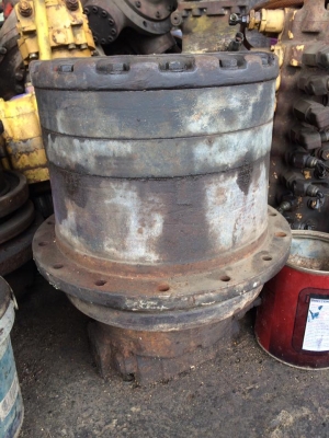 ตัวเดิน CAT E120B เก่า ราคา 50,000 บาท