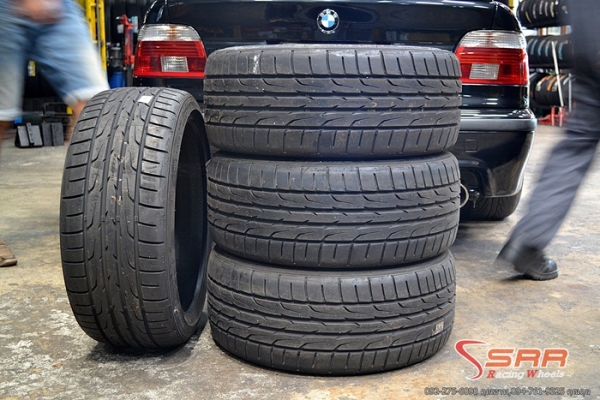 DUNLOP DZ102 245/35R19 ปี14 เส้นละ 4,500 บาท DUNLOP DZ102 245/35R19 ปี14 เส้นละ 4,500 บาท