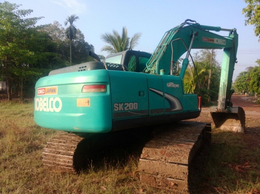 ขายรถขุดแบ็คโฮ KOBELCO SK200-8 YN 12 SUPPER สภาพดี เอกสารอินวอย 1,650,000บ. สนใจ 0835601591 หรือ 0903494058